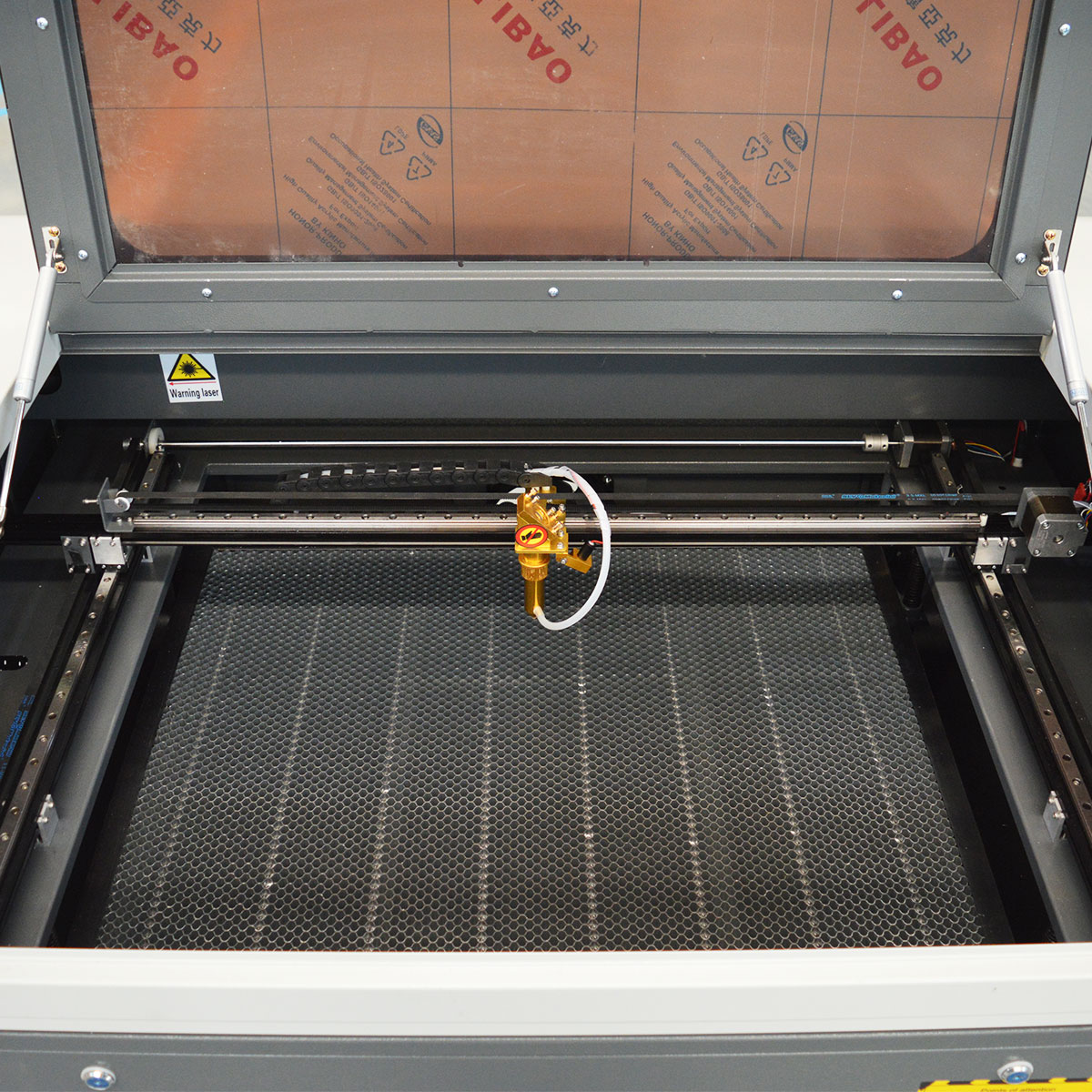 Maszyna do grawerowania lasero – Industrial Laser Engraver recenzja i cena